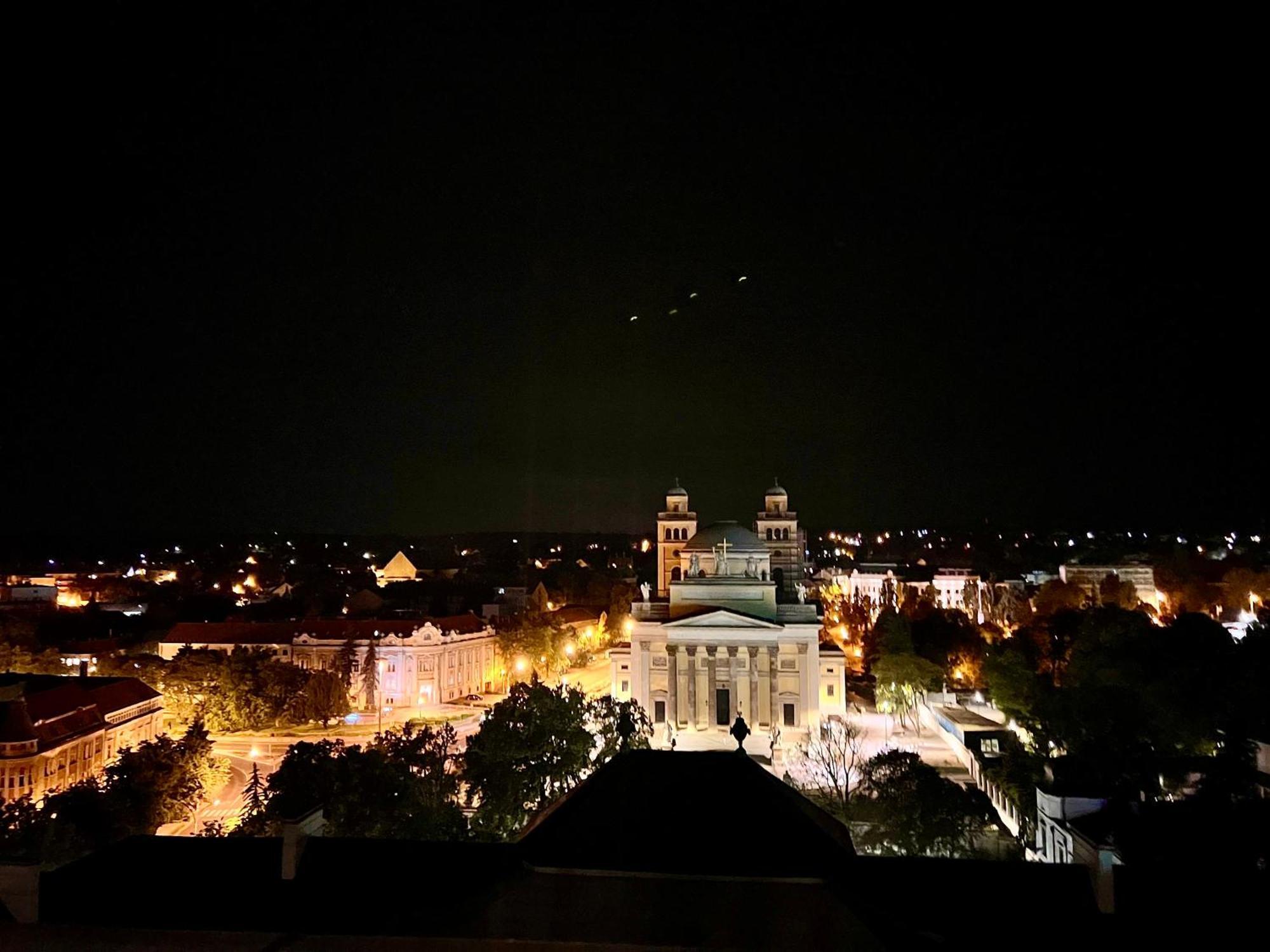 Domino Suite Eger Kültér fotó
